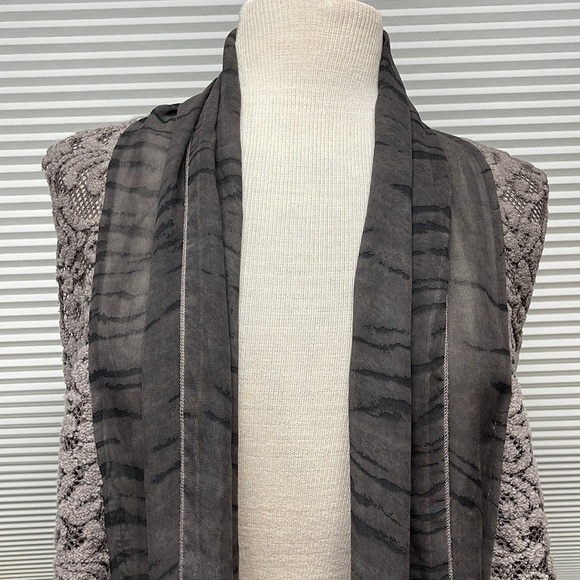 Vintage Concept Gray Art-To-Wear Lagenlook Open Mixed Fabric Vest Size Small - Picture 2 of 9